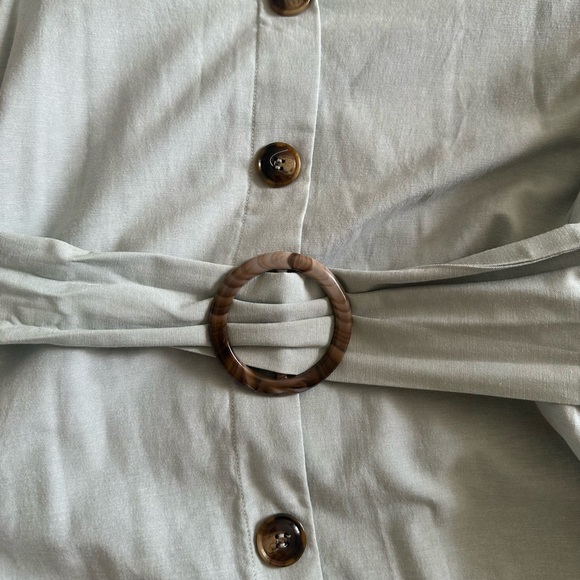 Mint green dress - Picture 4 of 9